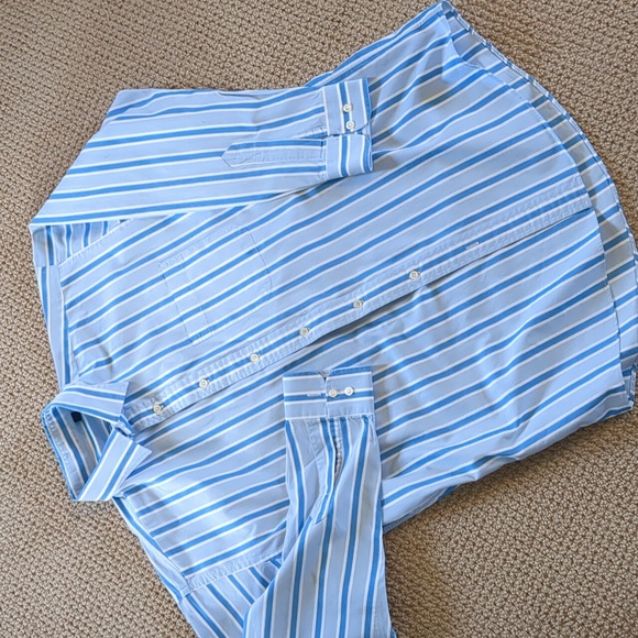 Men's Burberry London Cotton Button Down Dress Shirt - Picture 12 of 16